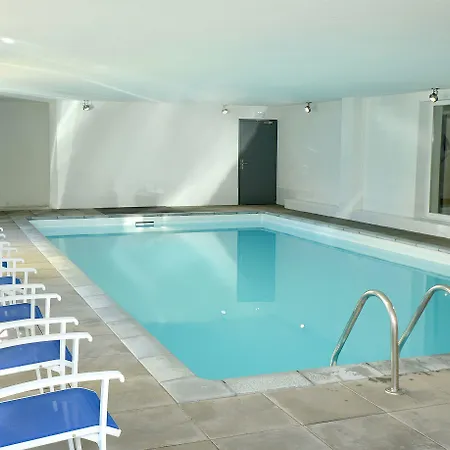 Aparthotel Odalys L'ours Blanc 3*